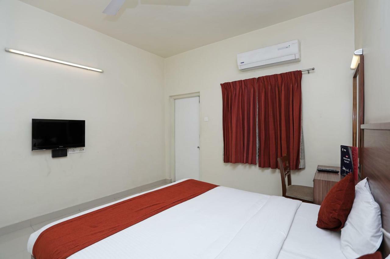 Oyo 4104 Surya Villa Pune Exterior foto